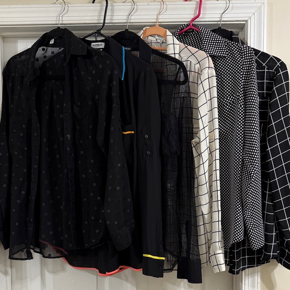 Express Black and White Portofino Grab Bag! 6 Women's Button Down Shirts